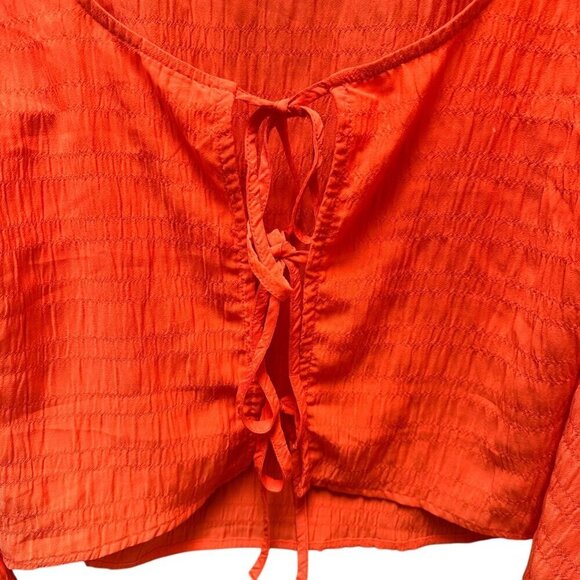 Levi's Blouse‎ Cropped Tie Front Long Balloon Sleeve Orange Smocked Womens Small - Picture 2 of 7